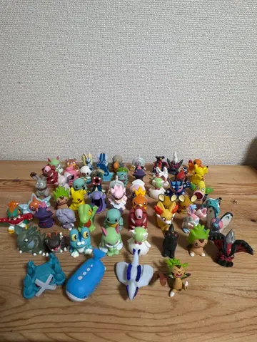 포켓몬 피규어 컬렉션 약 50개