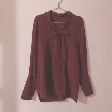 SISLEY 시슬리 보타이 리브 롱 블라우스 긴팔 블라우스 버건디