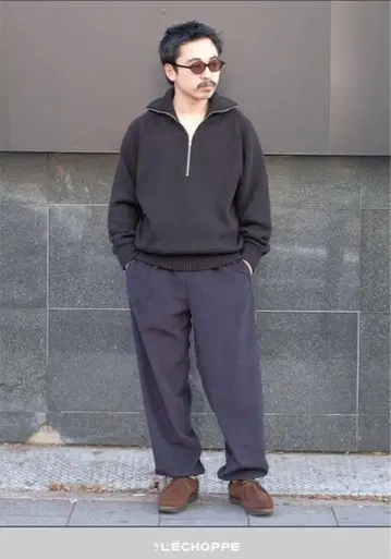 BATONER L'ECHOPPE 별주 하프 집 세일러 니트