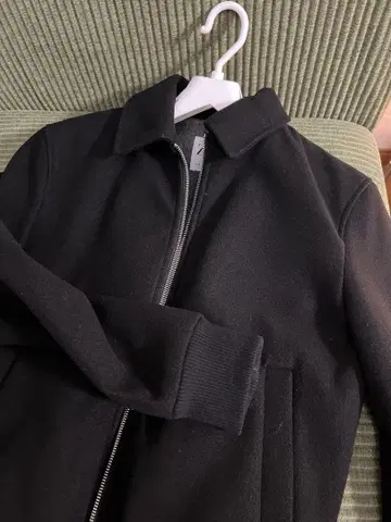 ZARA 블랙 집업 자켓 M