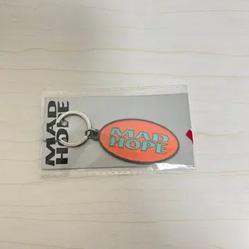 MAD HOPE 키링