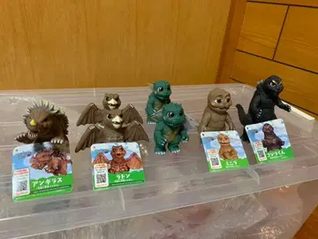 무비 몬스터 시리즈 고지반 소프트 비닐 7체 세트