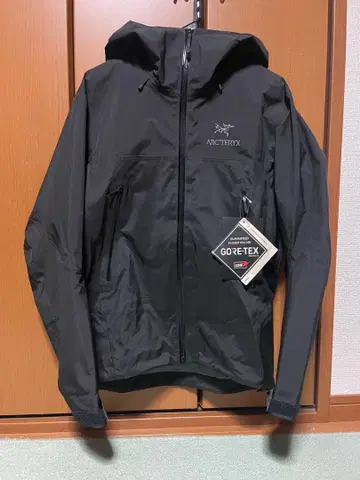 미사용 새상품 beta ar jacket Stormhood XS