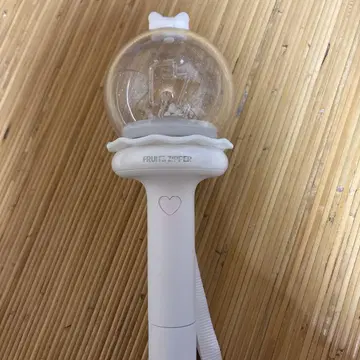 FRUITS ZIPPER 공식 응원봉