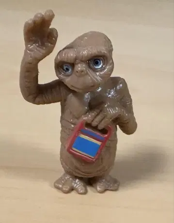 E.T. 피규어