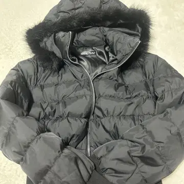 SHEIN 블랙 다운 자켓 EU 38