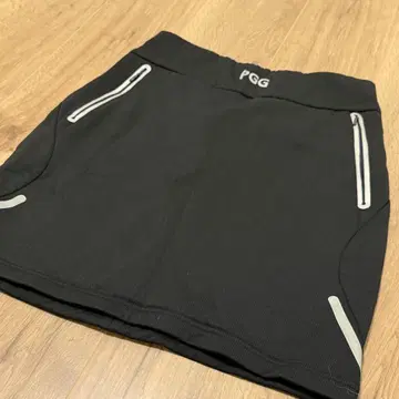 PGG 블랙 골프 스커트