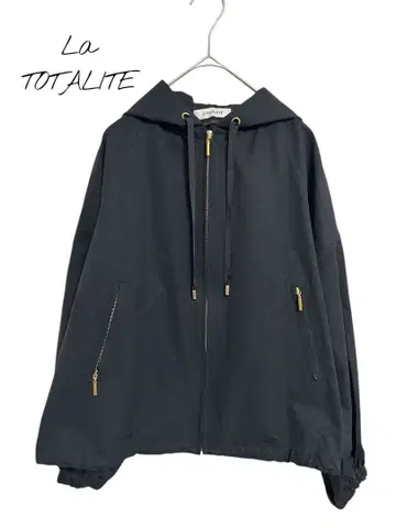 La TOTALITE 후드 부착 아우터 겉옷 블랙