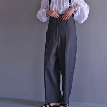 그레이 서스펜더 팬츠 사이즈 2