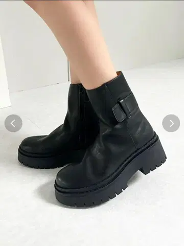 RESEXXY 리젝시 백 벨트 숏부츠 M 사이즈 블랙