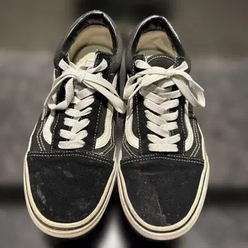 Vans 블랙 스니커즈