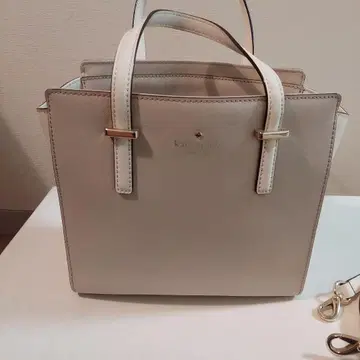 kate spade 핸드백 화이트/베이지 수납 가방 포함!