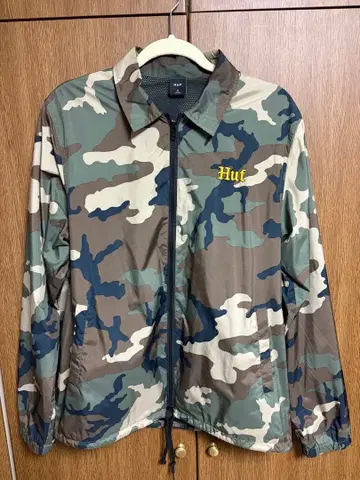 Huf 카모플라쥬 나일론 자켓 M