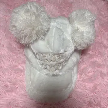 디즈니랜드 한정판 미키마우스 모자 겨울 복슬복슬 귀달이 화이트 58