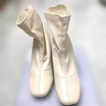 화이트 하이힐 부츠 24cm