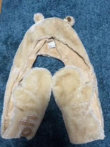 푸우 귀 달린 플리스 머플러 장갑 세트