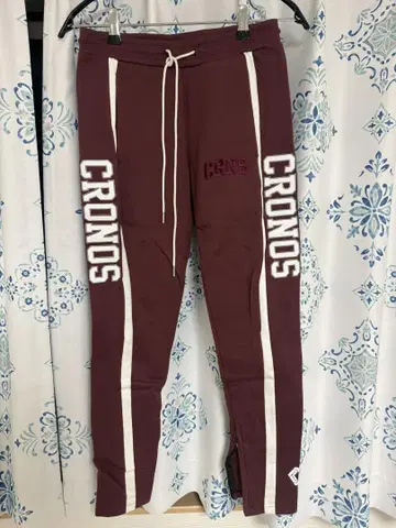 CRONOS 조거 팬츠 원 레드 버건디