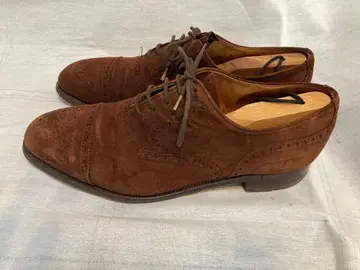 CHEANEY 스트레이트 팁 스웨이드 브라운