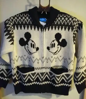 Disney 2025 신상 스웨터*미키마우스 ( L )