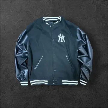 Yankees 바시티 자켓 블랙