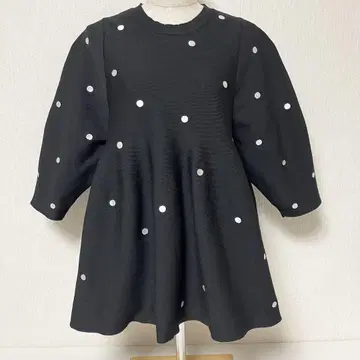 CADUNE 카듀네 도트 자수 페플럼 니트 블랙 36 새상품급 S