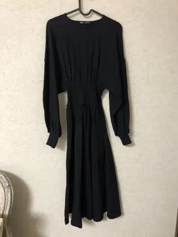 ZARA 블랙 원피스