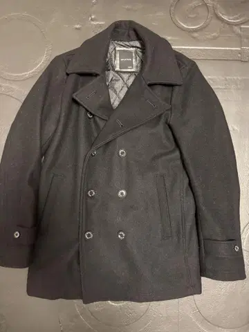 SHIPS 블랙 피코트