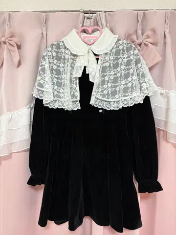 Honey Cinnamon 레이스 케이프 벨로아 원피스