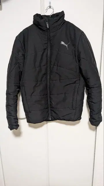 PUMA 다운 자켓 블랙