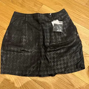 MASTER BUNNY EDITION 블랙 스커트 사이즈 1