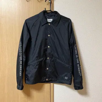THE CRIMIE 블랙 나일론 자켓