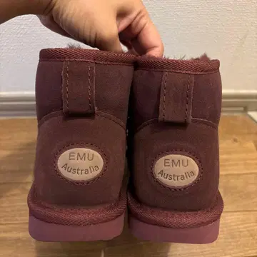 EMU 무스탕 퍼플 계열 24cm 미사용 새상품