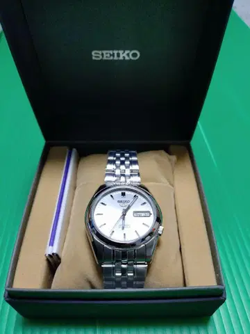 SEIKO 자동 와인딩 손목시계 실버