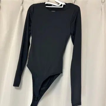 zara 상의 백 오픈 M