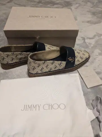 미사용 새상품 JIMMY CHOO 에스파드리유 슬립온