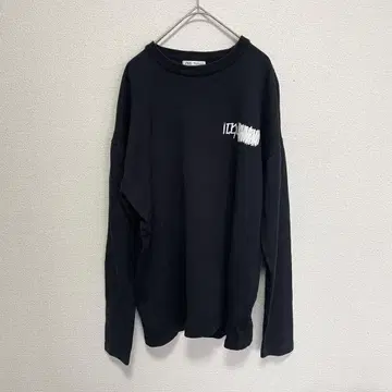 ZARA 그래픽 프린트 롱T 블랙 M 사이즈 긴팔 티셔츠