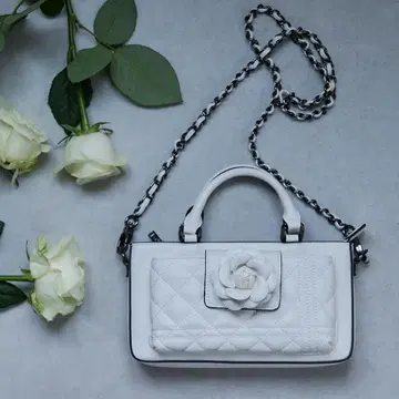 Riu Rose phone bag 화이트 화이트 riu