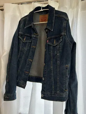 Levi's 다크 블루 데님 자켓 M 사이즈