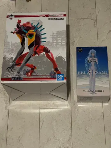 에반게리온 피규어 2개 세트