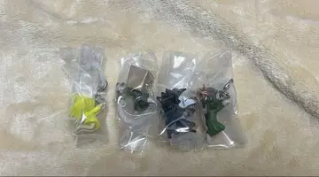 리틀 나이트메어 메지루시 액세서리 식스, 모노, 로우, 얼론