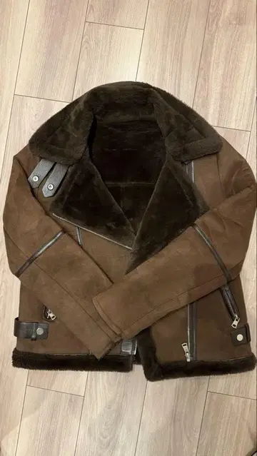 ZARA 보아 라이더스
