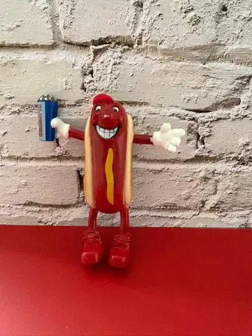 Mr. BIG BITE 세븐일레븐 pvc 피규어