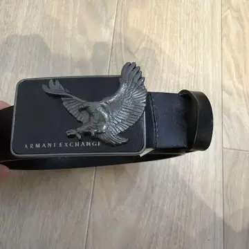 Armani Exchange 독수리 모티브 벨트 블랙