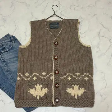 캐나다제 SUPER FINE MERINO 카우친 베스트 메이플 패턴 XL