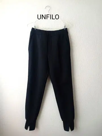 새상품급 UNFILO 조거 팬츠