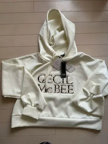 CECI McBEE 후드 부착 후드티 NOUVELLE 크림 새상품