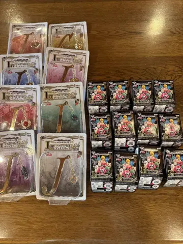 죠죠의 기묘한 모험 스탠드 플러그 컬렉션