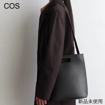 미사용 새상품 COS 폴리오백 가죽 2way 백