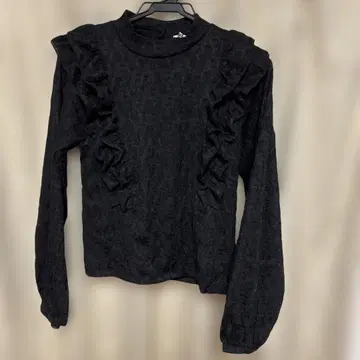 MOUSSY 블랙 프릴 긴팔 상의