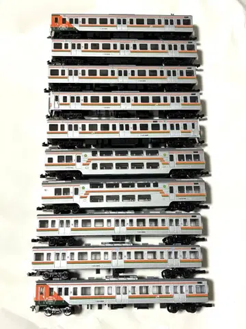 JR 211-3000계 근교 기차 다카사키선 개업 130주년 기념 랩핑